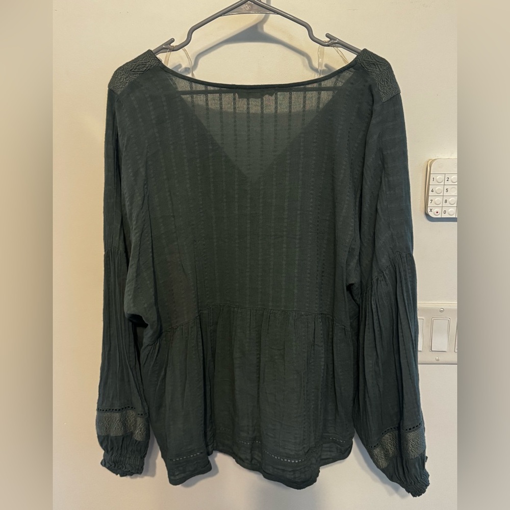 Lucky Brand Green Tunic Top - Picture 4 of 5